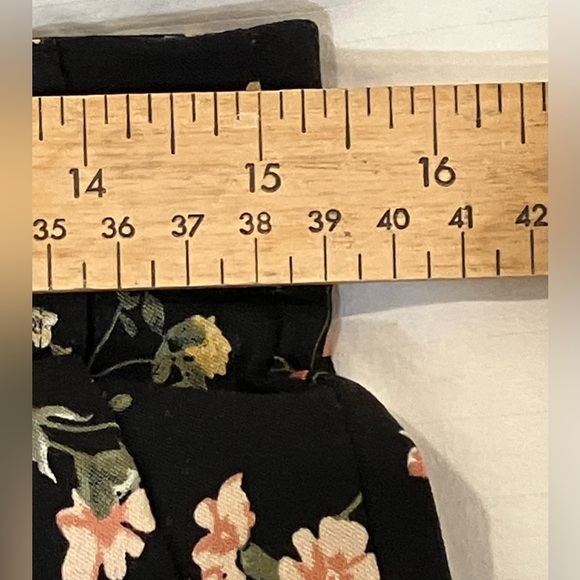 Sz small Jules & Léopold Black Floral Design stretchy capri/seven/eights pants - Picture 8 of 10